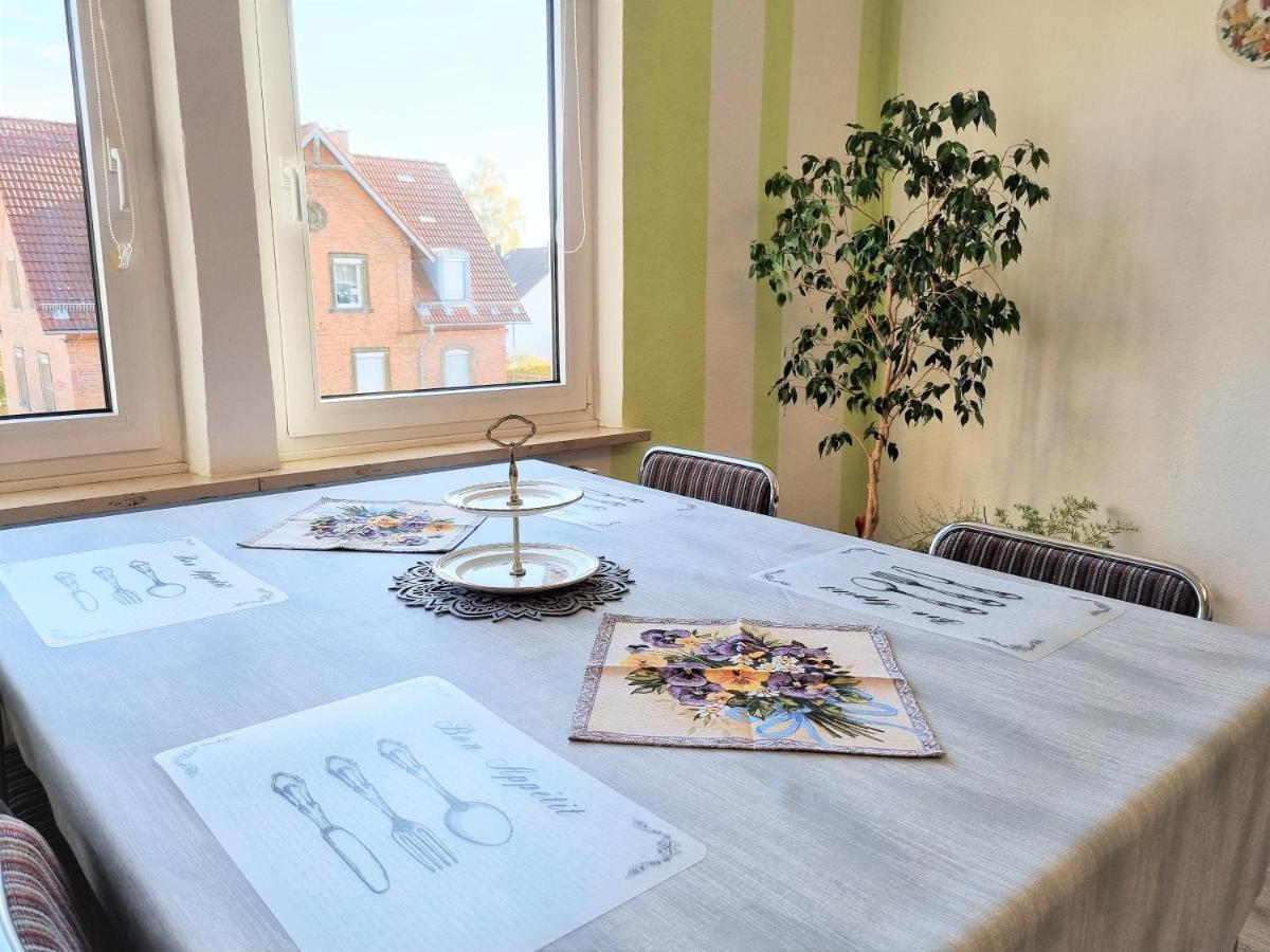 Appartement Bayreuth, Grosse Im Haus Mit Kunst, 3 Schlafzimmer, Kueche, Parkplatz *