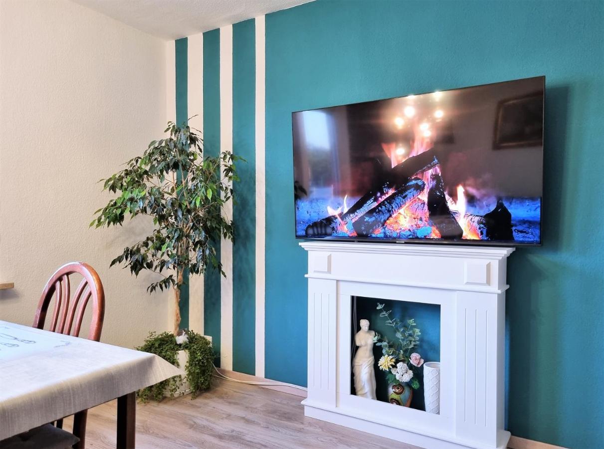 Bayreuth, Grosse Im Haus Mit Kunst, 3 Schlafzimmer, Kueche, Parkplatz Appartement *